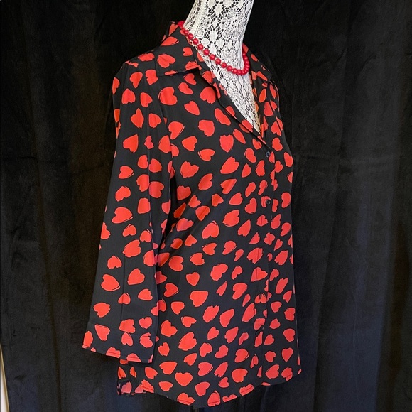 Heart ❤️ Print Women's Blouse - Picture 4 of 9